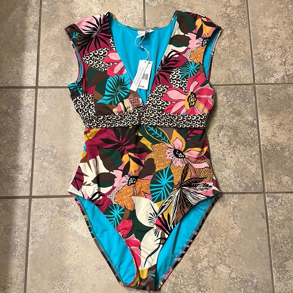 Bleu Rod Beattie Run Wild Floral Tropical Cap Sleeve Swimsuit sz 12 NWT